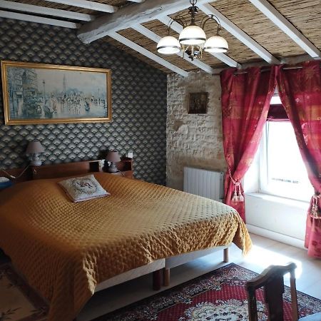 Chez Marek Et Urszula Bed & Breakfast Le Langon ภายนอก รูปภาพ