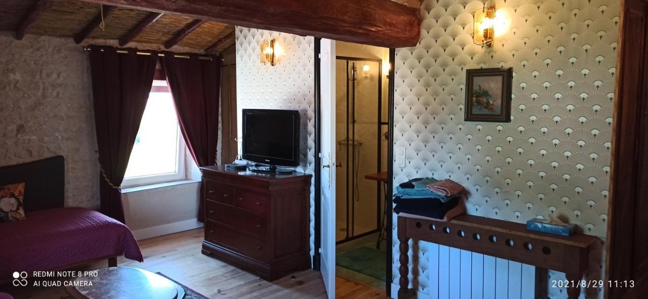 Chez Marek Et Urszula Bed & Breakfast Le Langon ภายนอก รูปภาพ