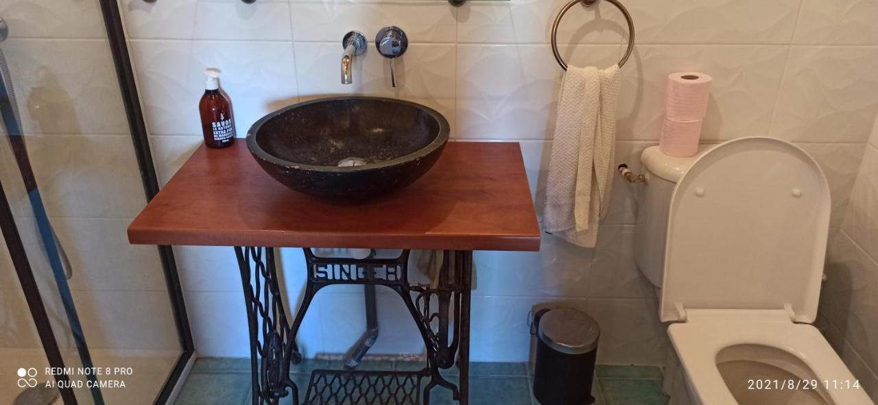 Chez Marek Et Urszula Bed & Breakfast Le Langon ภายนอก รูปภาพ