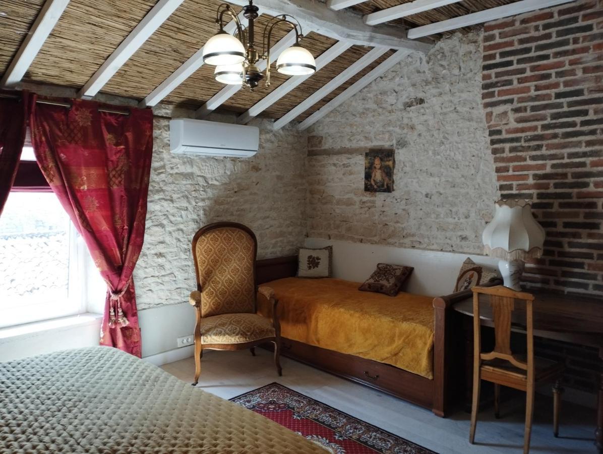 Chez Marek Et Urszula Bed & Breakfast Le Langon ภายนอก รูปภาพ