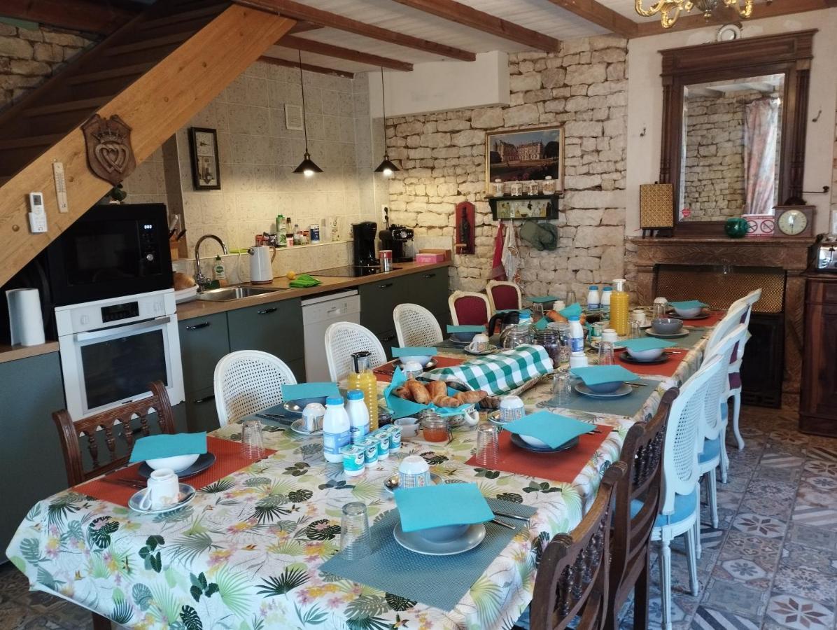 Chez Marek Et Urszula Bed & Breakfast Le Langon ภายนอก รูปภาพ